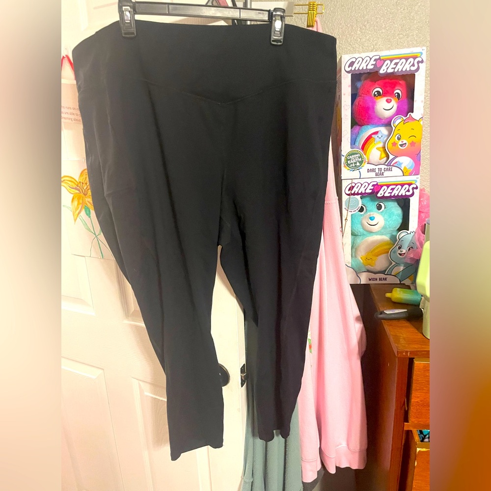 Torrid Active Cropped Leggings